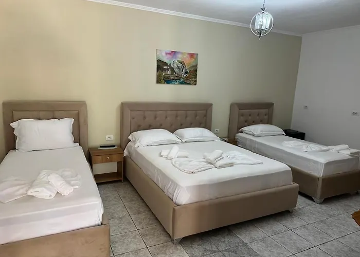 Private Garden House -central Guest house *