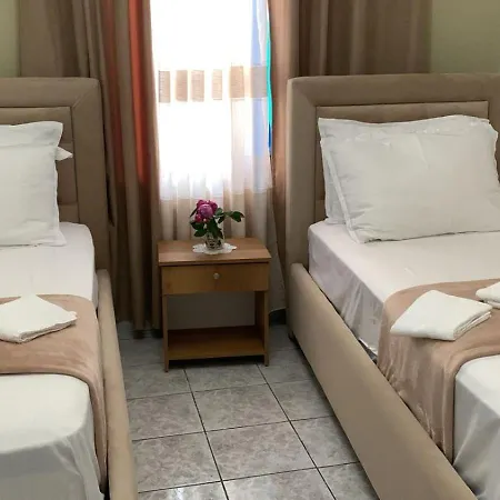 Private Garden House -central بيت ضيافة 3*